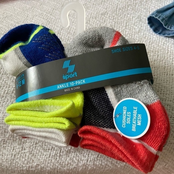 10 pack nwt toddler socks 6-12 mth - Picture 1 of 6